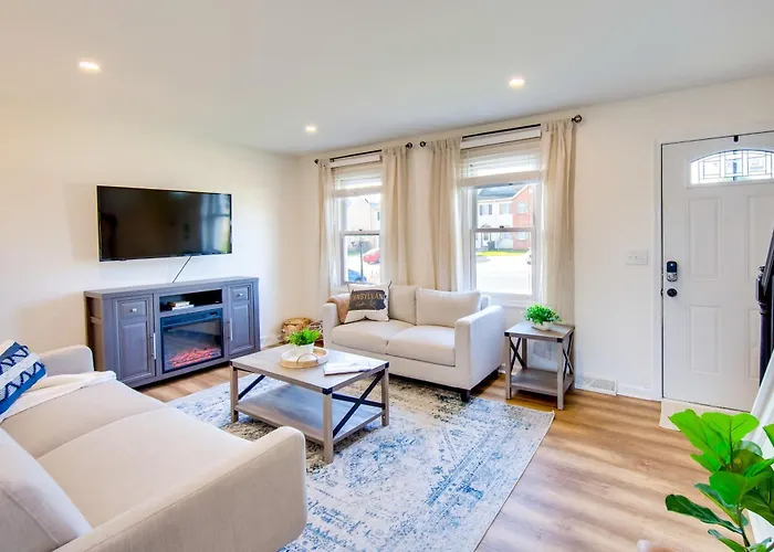 Ephrata Rental Townhome With Balcony!