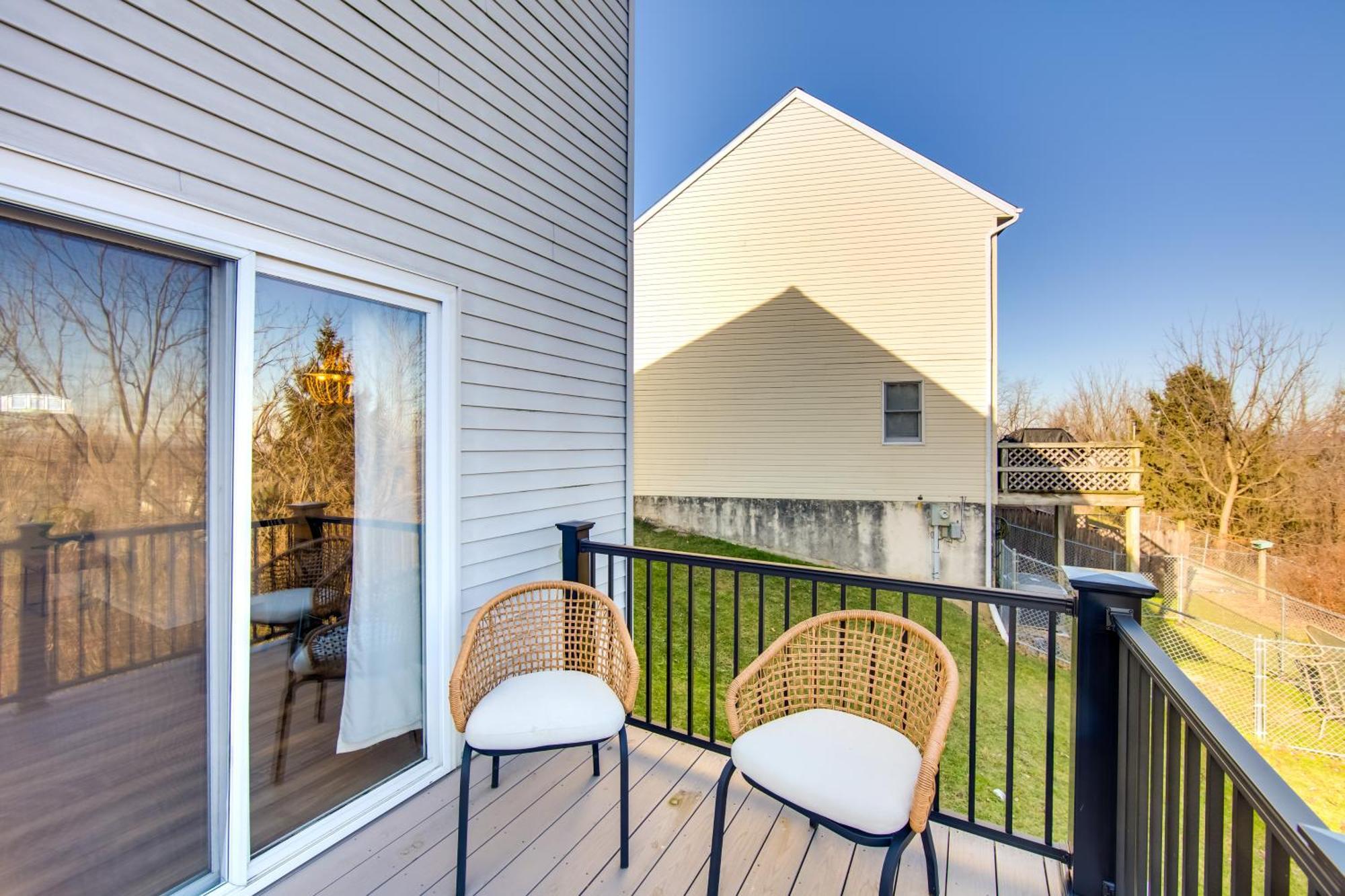 Ferienhaus Townhome With Balcony! *